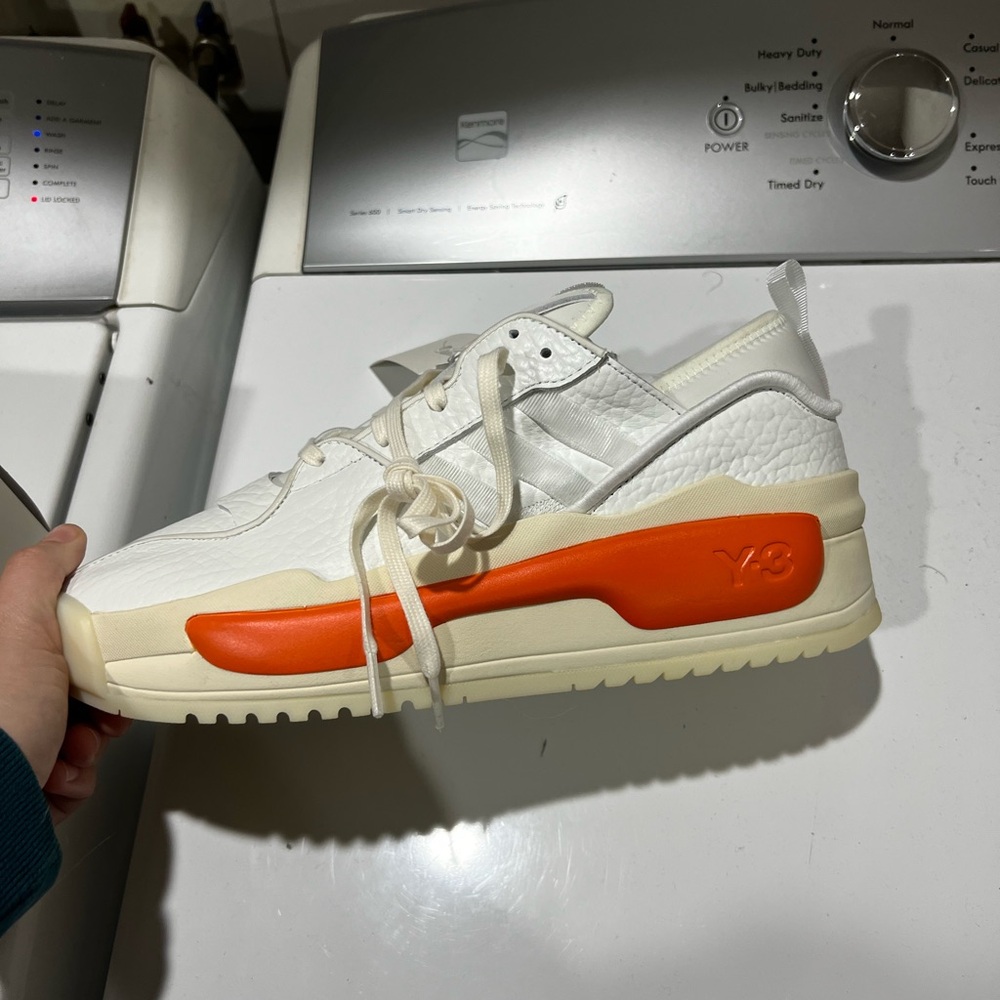 Men’s 9.5 Brand New Adidas Y-3 Hokori III’s